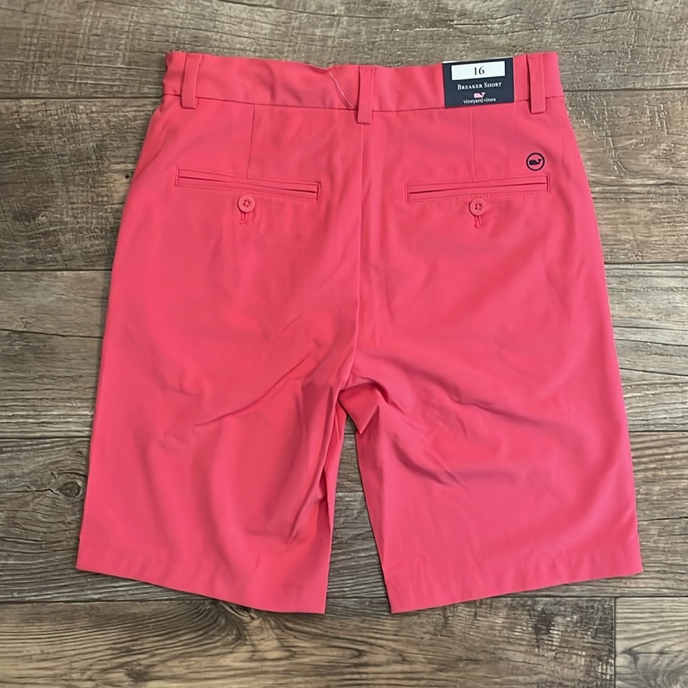 Breaker Short - Picture 2 of 2